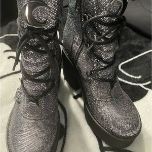 Killstar platform boots